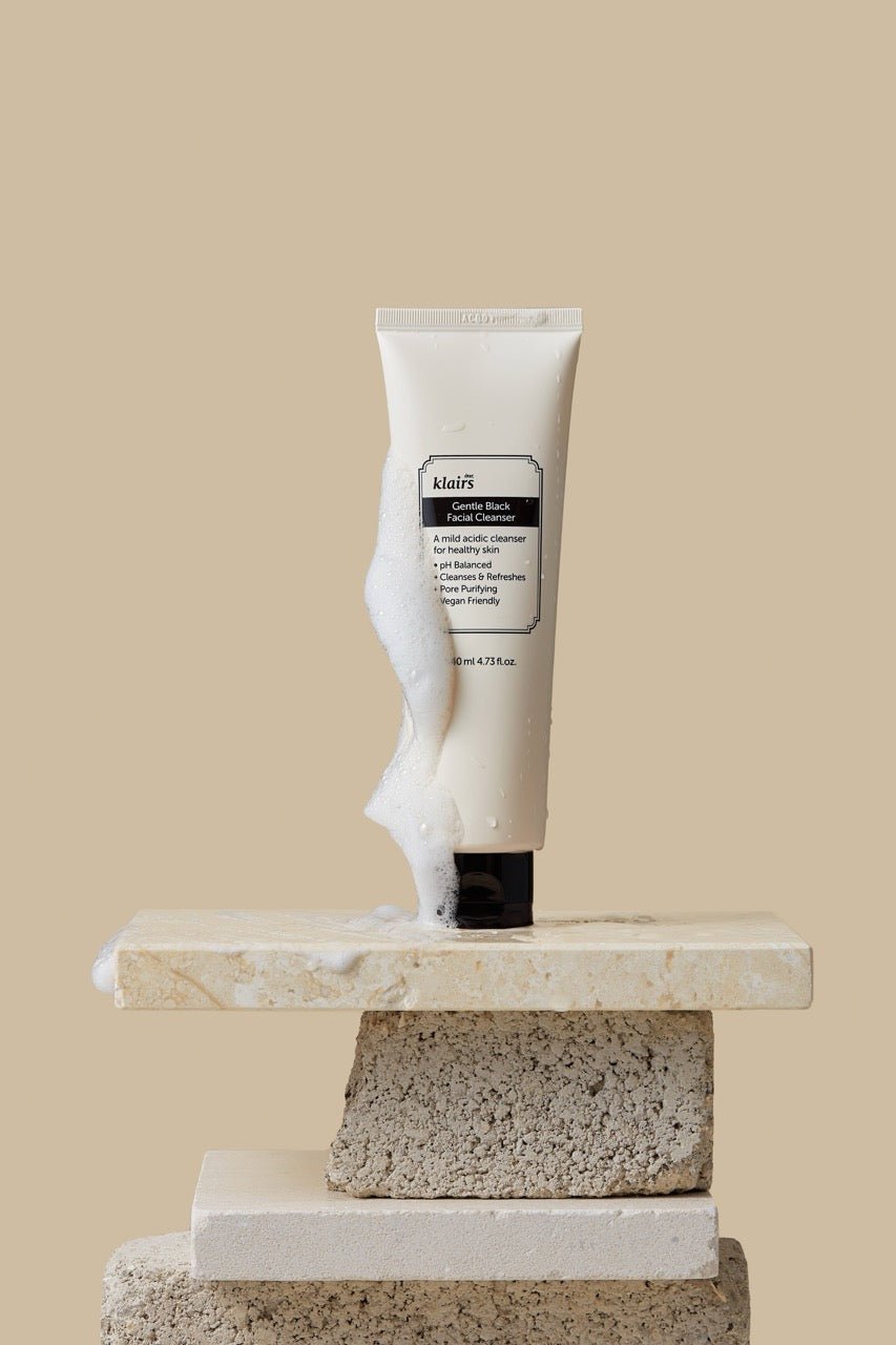 Klairs Gentle Black Facial Cleanser - Balancing Low pH Formula for All Skin TypesBeautyBreeze