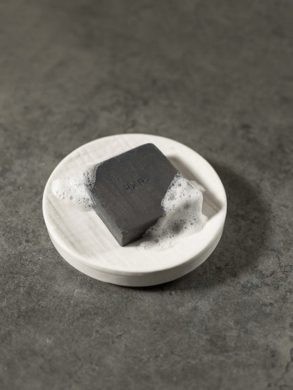 Ondo Beauty 36.5 Charcoal & Willow Cleansing Bar - Gentle Exfoliation for All Skin TypesBeautyBreeze